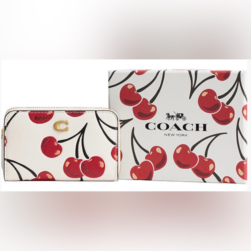 COACH Cherry Print Chalk Leather Zip Around Card Case w/Box - Picture 4 of 6